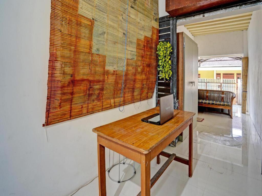 Spot On 92652 Meir E-Homestay 2 Surabaya Exterior photo